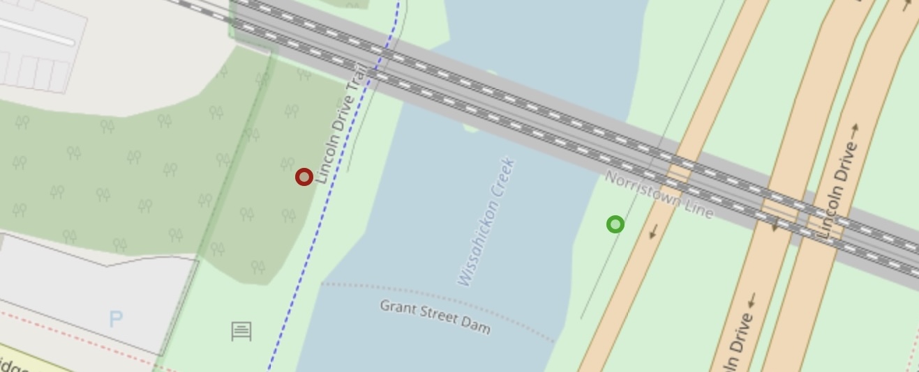 Screenshot of the Pewu node history viewer showing OSM-carto map with overlay of node moved from west side to east side of creek